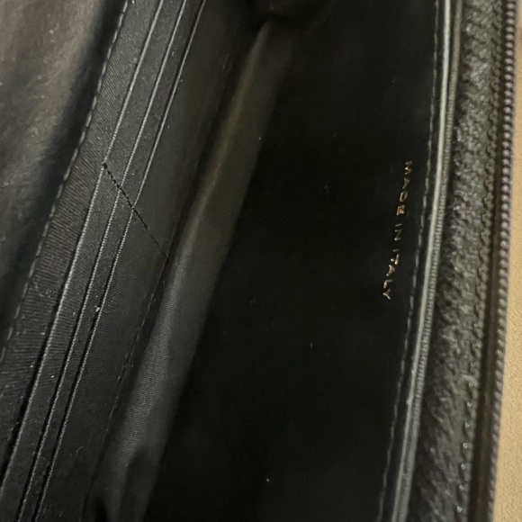 Chanel Caviar Chevron Boy WOC crossbody Bag - Picture 9 of 11